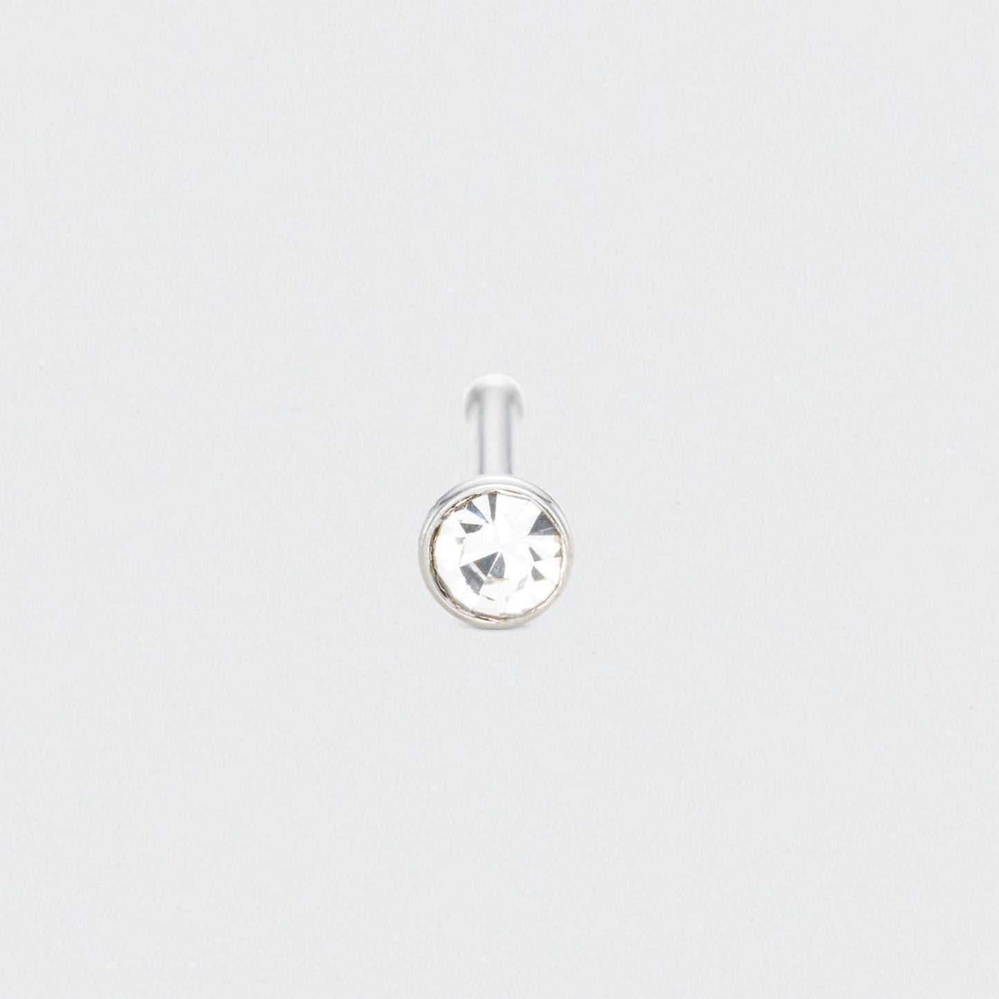 Straight Nose Stud with CZ in Silver - Titanium