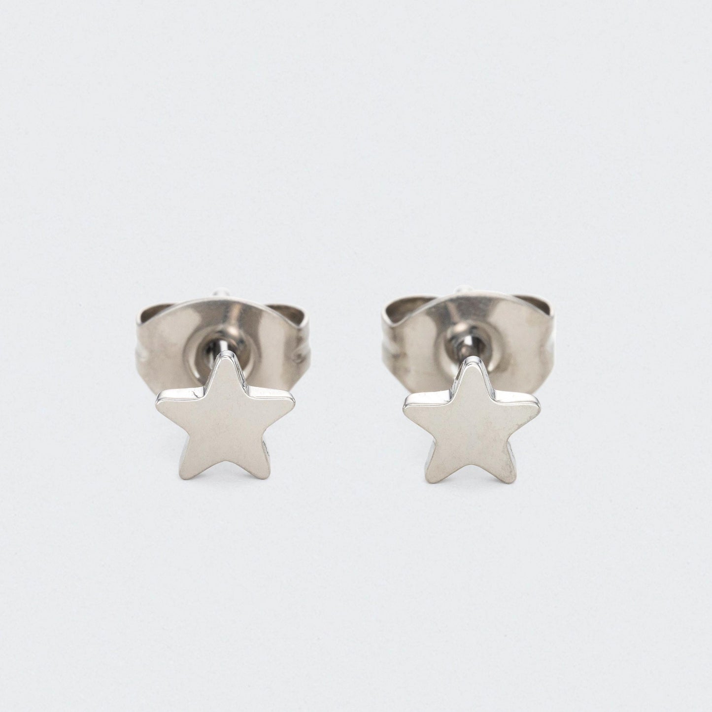 Star Earrings in Silver - Titanium