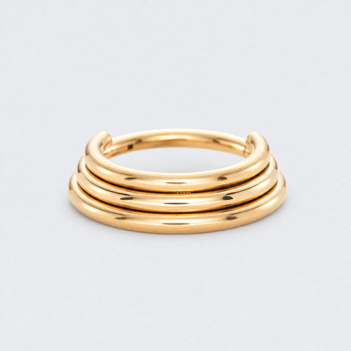 3 Tier Stacked Hinged Segment Clicker in Gold - Titanium