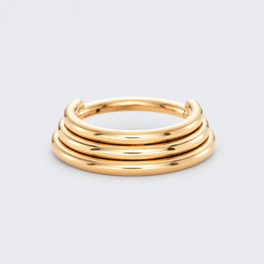 3 Tier Stacked Hinged Segment Clicker in Gold - Titanium