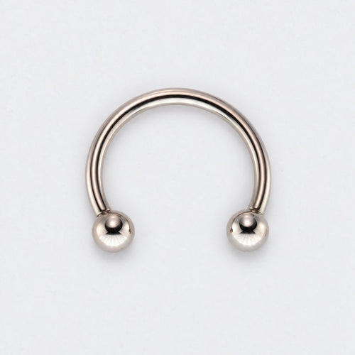 Circular Barbell with Balls Horseshoe in Silver - Titanium