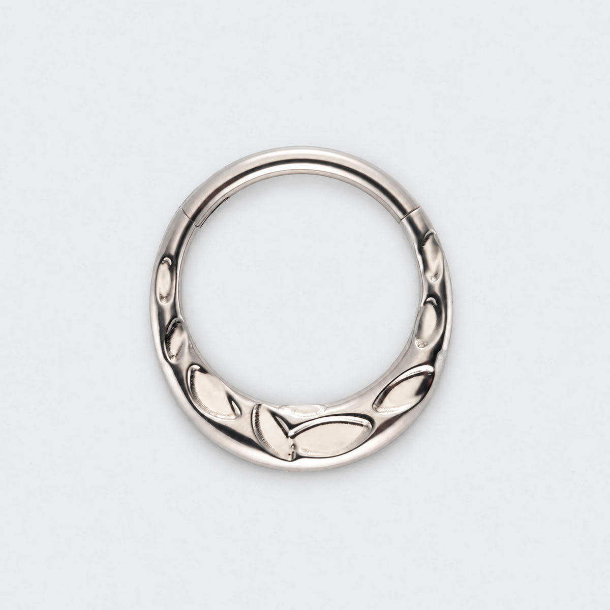Hammered Forward Facing Segment Hoop in Silver - Titanium