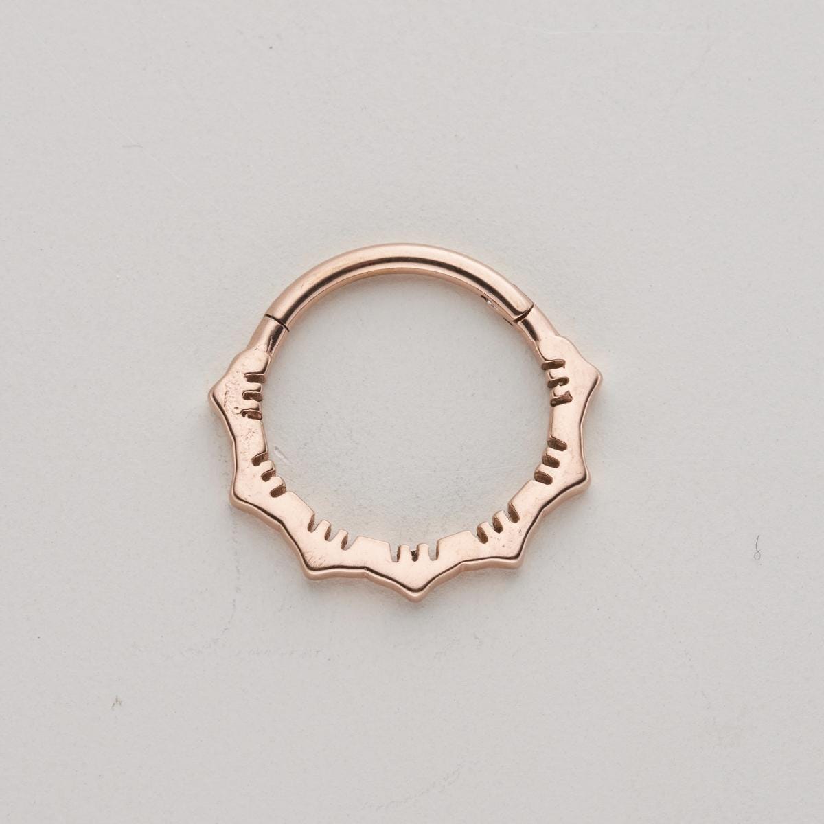Lotus Flower Hinged Septum Ring 16g (1.2mm) Surgical Steel grade
