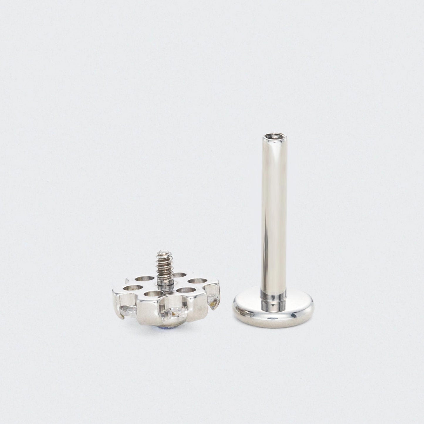 Bezel Flower Aurora CZ Labret in Silver - Titanium