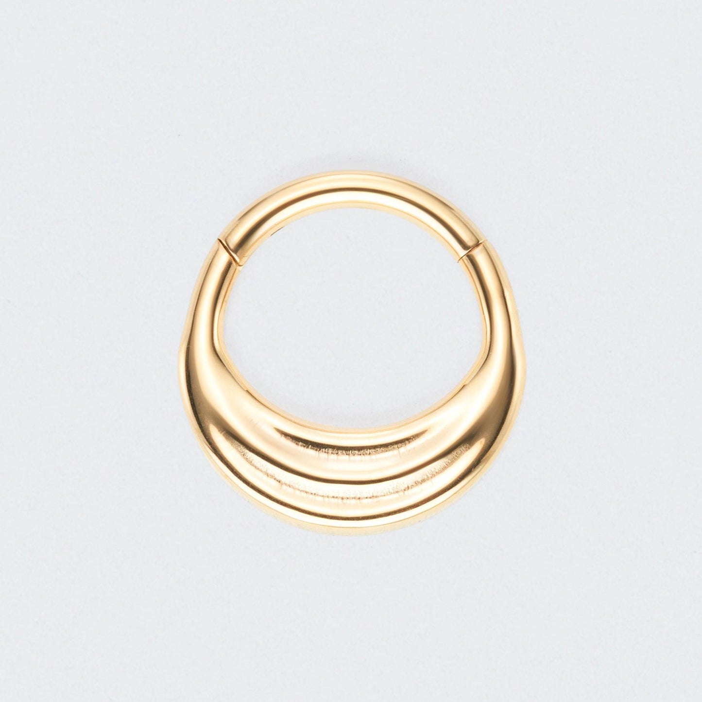 Wave Hinged Segment Ring in Gold - Titanium