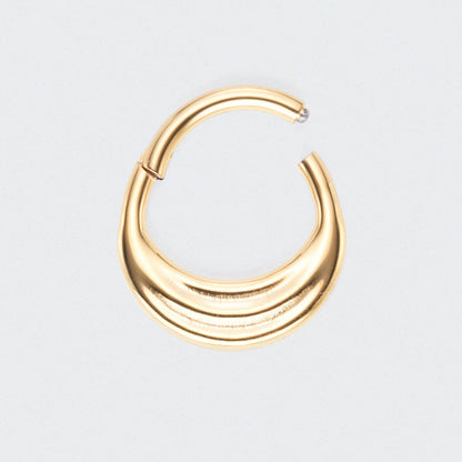 Wave Hinged Segment Ring in Gold - Titanium