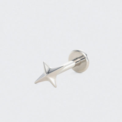 Star Labret in Silver - Titanium