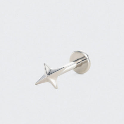 Star Labret in Silver - Titanium