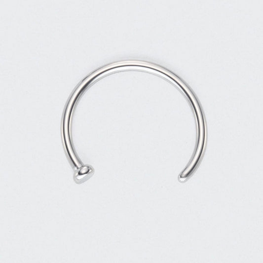 C Shape Nose Stud Flat End in Silver - Titanium