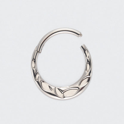 Hammered Forward Facing Segment Hoop in Silver - Titanium