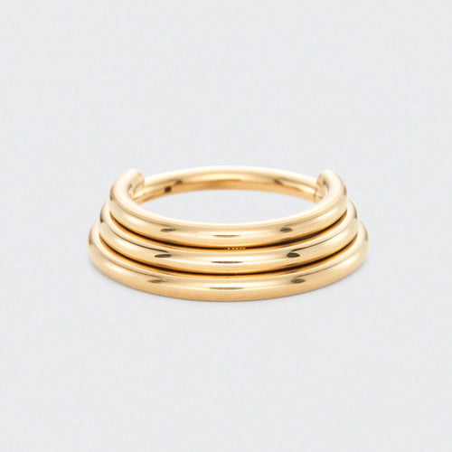 3 Tier Stacked Hinged Segment Clicker in Gold - Titanium