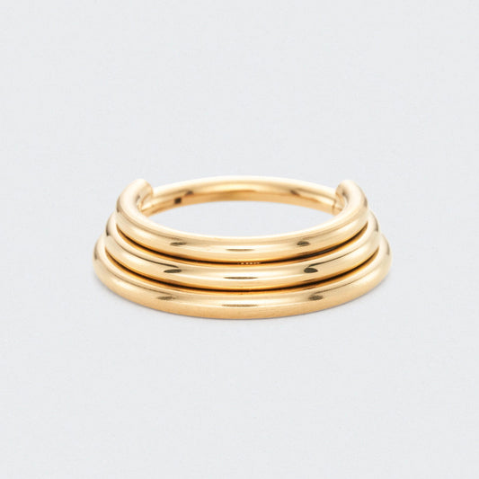 3 Tier Stacked Hinged Segment Clicker in Gold - Titanium