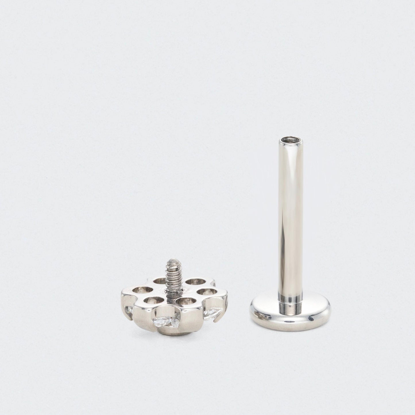 Bezel Flower CZ Labret in Silver - Titanium