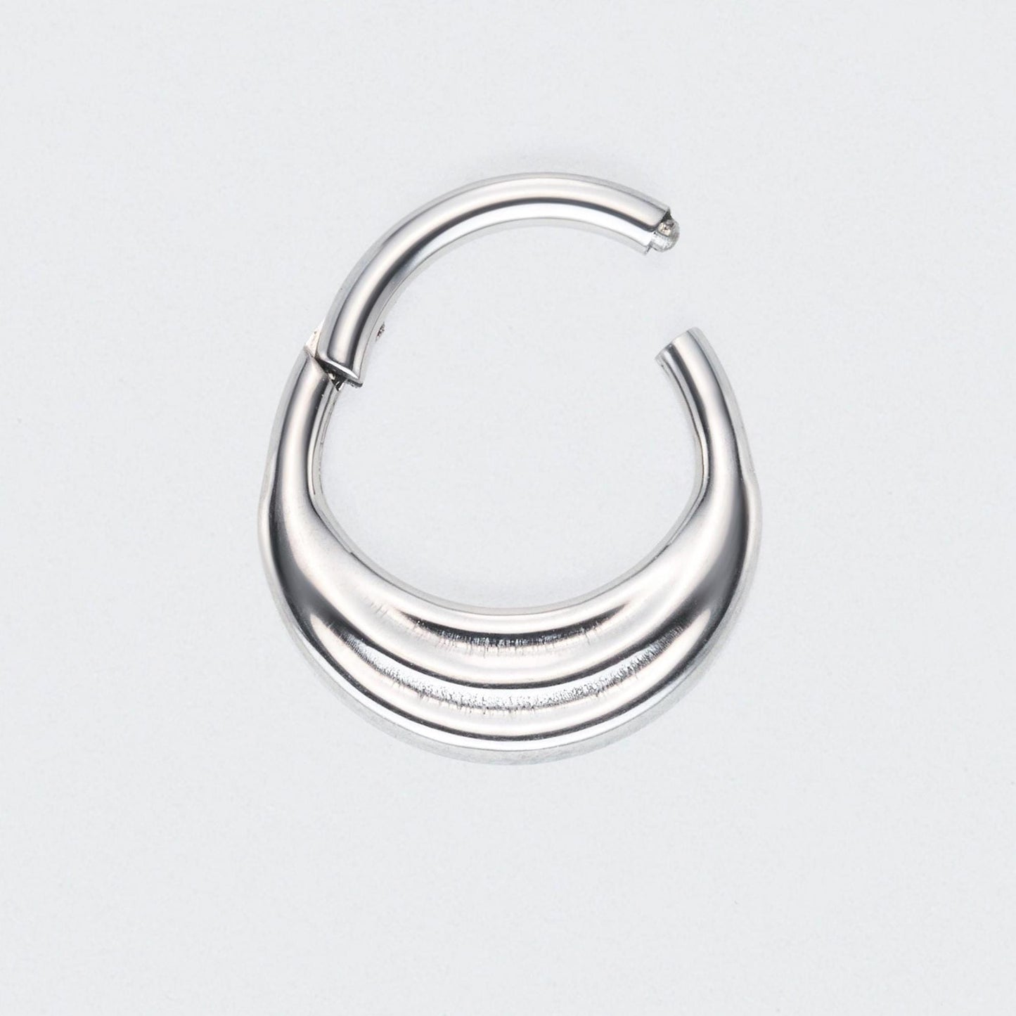 Wave Hinged Segment Ring in Silver - Titanium