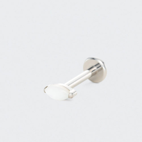 Single Marquise White Shell Labret in Silver - Titanium