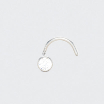 Curved Nose Stud with CZ in Silver - Titanium