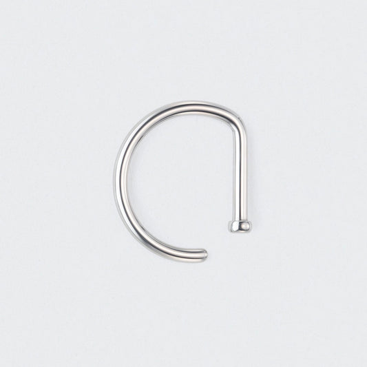 D Shape Nose Stud Flat End in Silver - Titanium