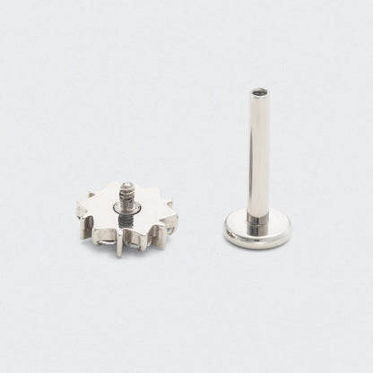 Flower Aqua Blue CZ Front Facing Labret in Silver - Titanium