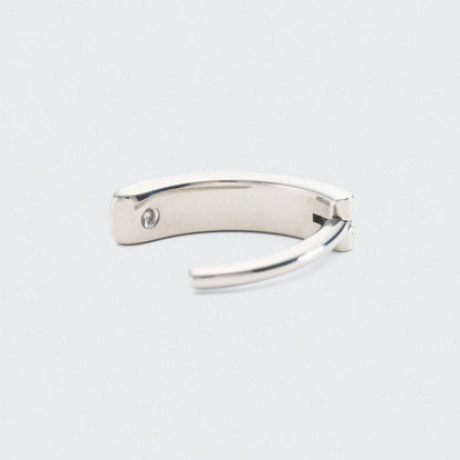 Hinged Belly Clicker in Silver - Titanium