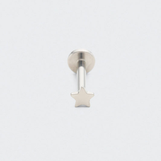 Star Threadless Labret in Silver - Titanium