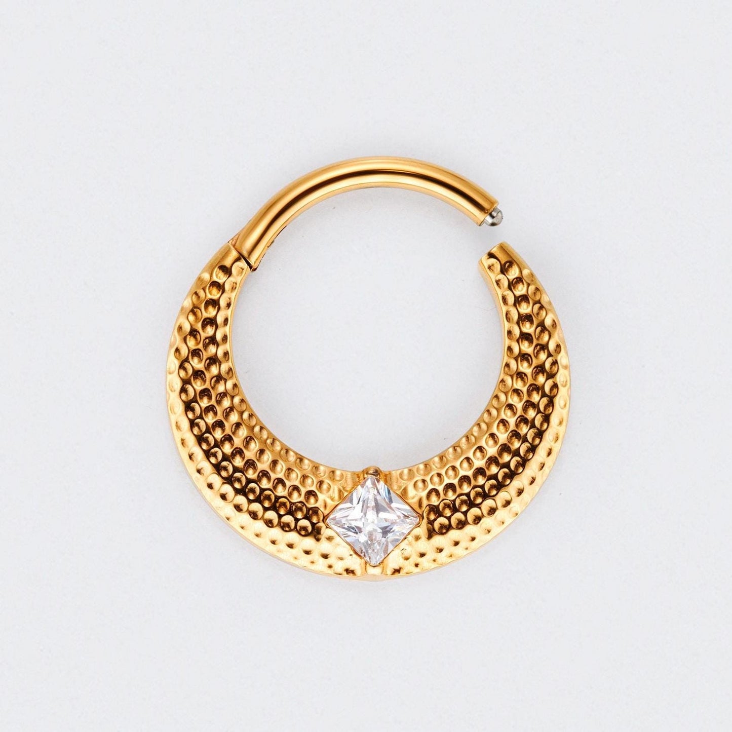 Large Bumped Cut with CZ Centre Hinged Segment Clicker in Gold - Titanium