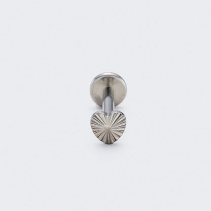 Ridged Heart Labret in Silver - Titanium