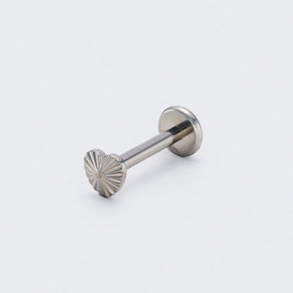 Ridged Heart Labret in Silver - Titanium