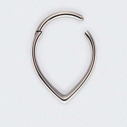 Hollow Teardrop Shaped Hinged Segment Clicker in Silver - Titanium