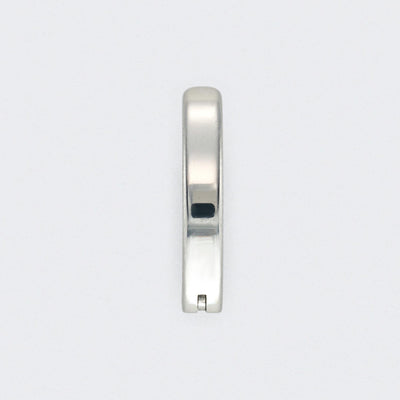 Hinged Belly Clicker in Silver - Titanium