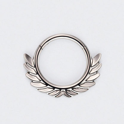 Champion Olive Wreath Segment Clicker Ring in Silver - Titanium