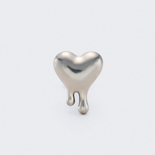 Melting Drip Heart Labret in Silver - Titanium