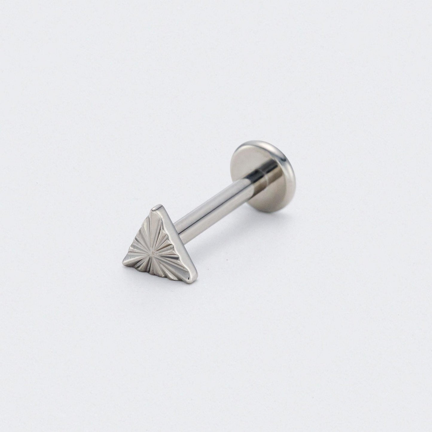 Ridged Triangle Labret in Silver - Titanium