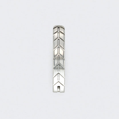Tyre Cut Hinged Belly Clicker in Silver - Titanium