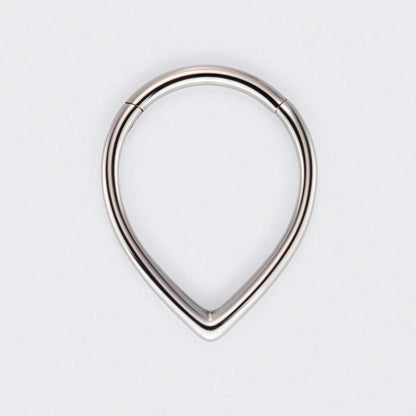 Hollow Teardrop Shaped Hinged Segment Clicker in Silver - Titanium