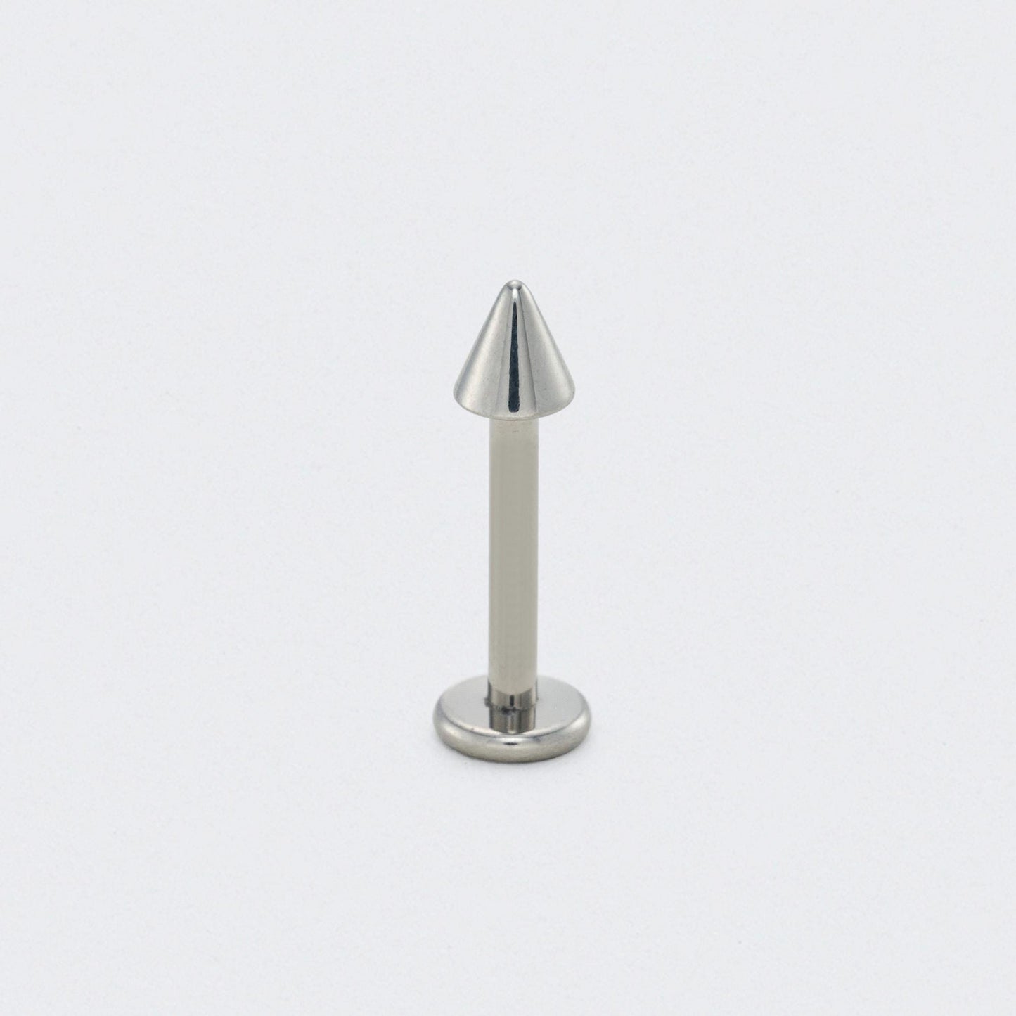Stud with Spike End in Silver - Titanium