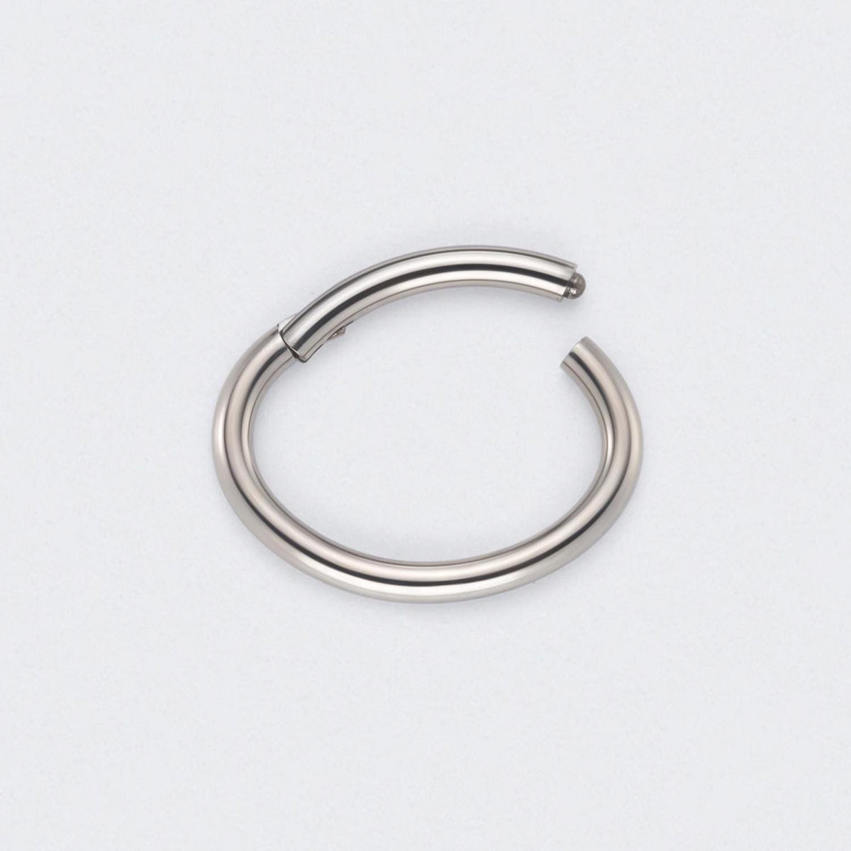Segment Ring Oval Shape in Silver - Titanium