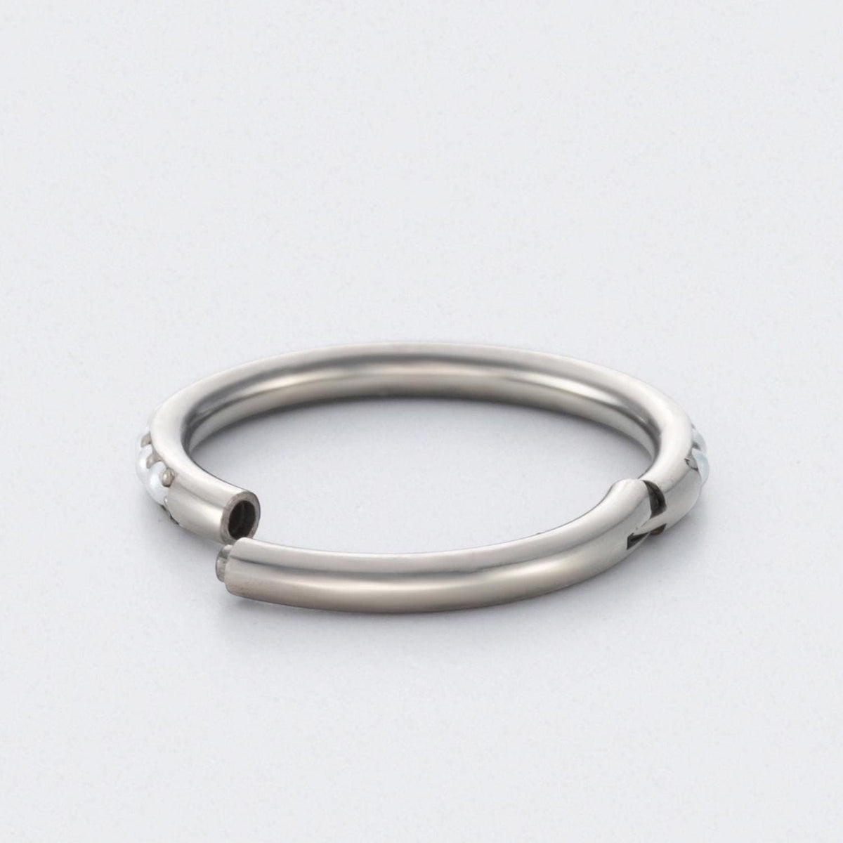 Hinged Segment Ring Side Facing Pearl in Silver - Titanium