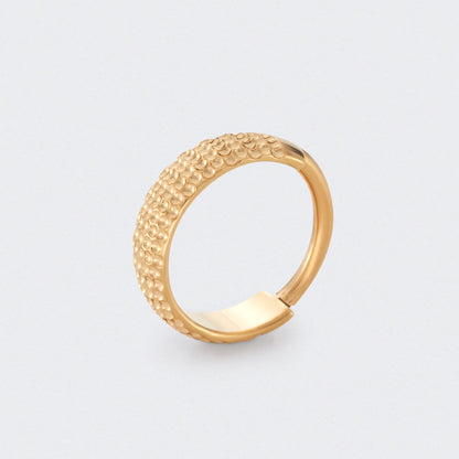 Huggie Hoop Bump Cut in Gold - Titanium